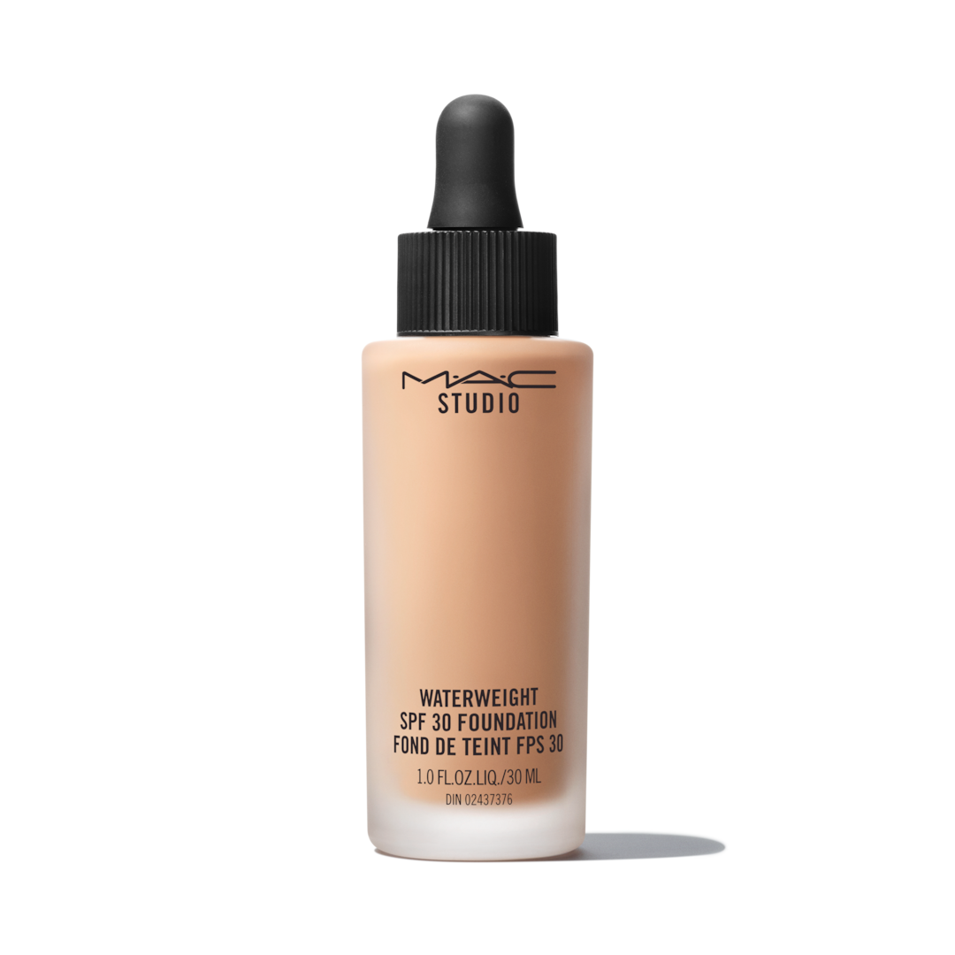 MAC Studio Waterweight Concealer – 100% Original | Lightweight, Long-Wear Coverage